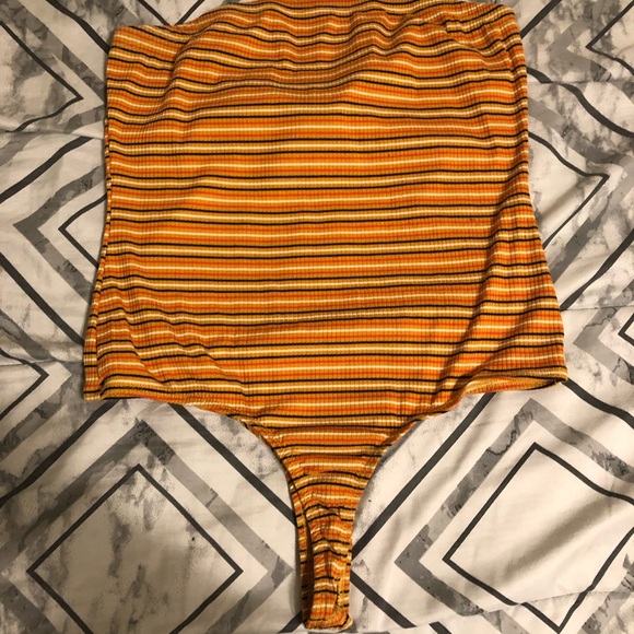 Tube top only worn twice - Picture 3 of 3